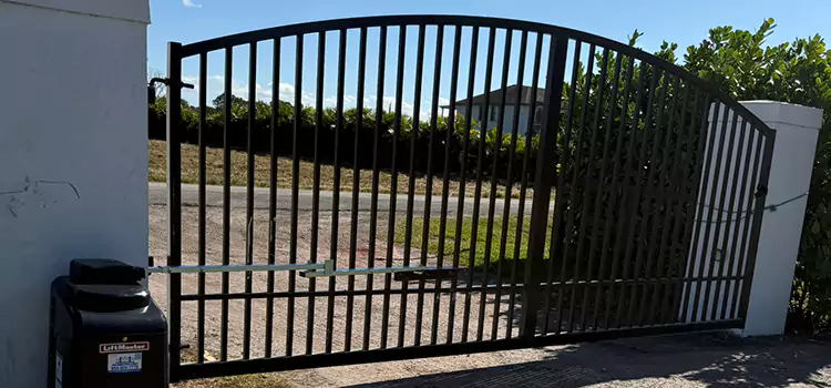Driveway Fence Repair Orchards