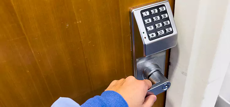Why Choose Us for Your Keypad Lock Needs in Orchards, WA?